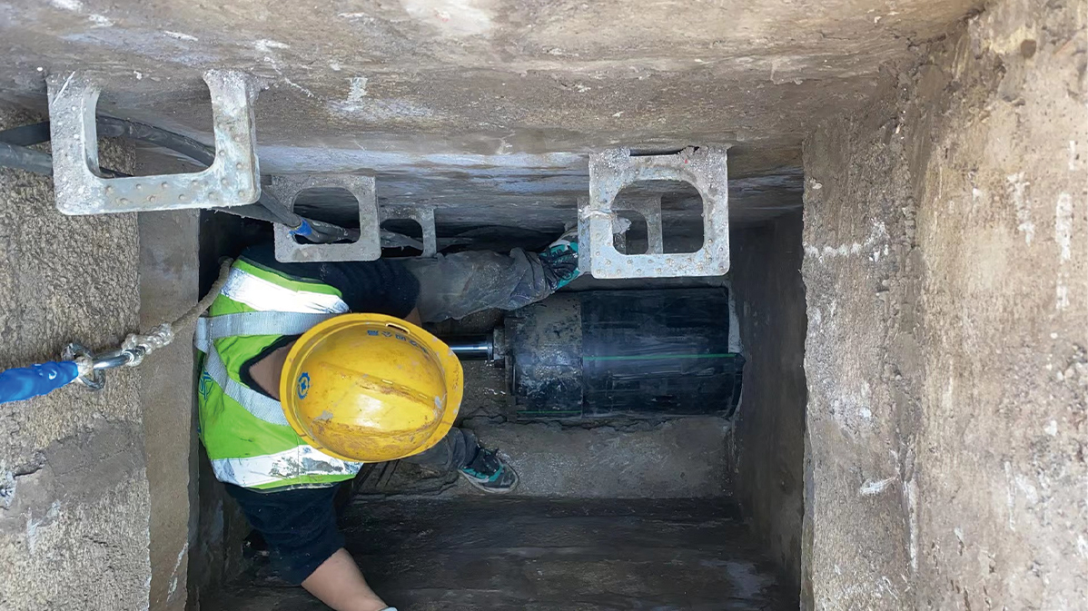 东山HDPE短管内衬法